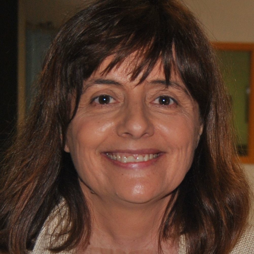 Cristina Lobato